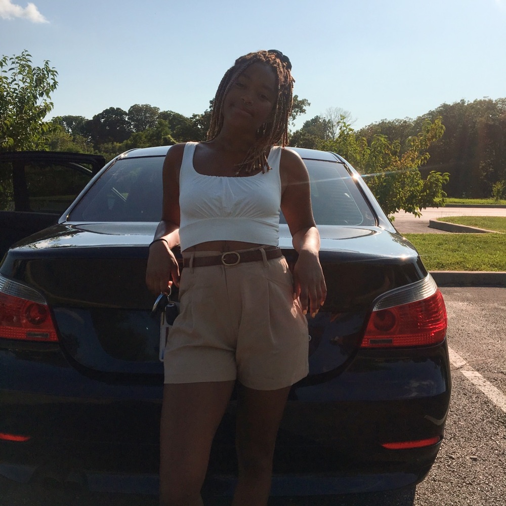 Meet your Posher, Taiye